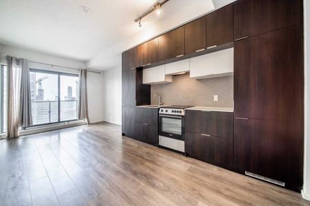 For Lease - 159 Dundas Street Unit# 2002, Toronto, Ontario - Photo 3