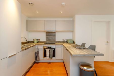 AVAILABLE NOW | LAST UNITS | 1 BED APARTMENT | PARKING AVAILABLE | PRIME LOCATION | 24-HOUR CONCIERGE | RESIDENTS GYM - Photo 4