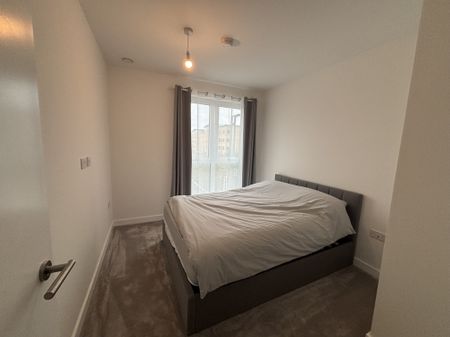 Fauna Walk, Watford - Photo 5