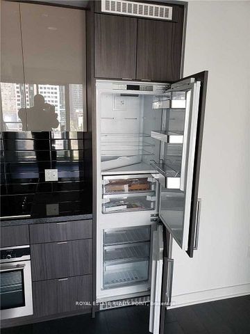 For Lease - 125 Blue Jays Way Unit# 1209, Toronto, Ontario - Photo 4