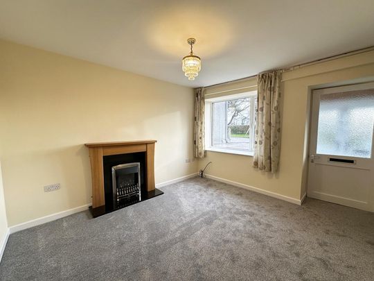 2 bedroom cottage to rent - Photo 1