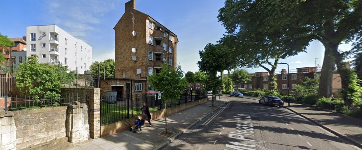 Studio Flat, Mount Pleasant Lane, E5 - Photo 1