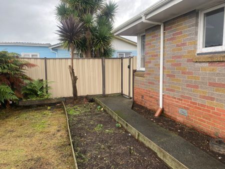 192, Old Wairoa Road, Papakura - Photo 3