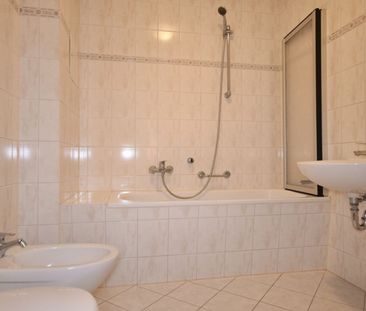 Kaßberg • Balkon • Bad mit Wanne • 2 Zimmer • Abstellraum • gepfleg... - Photo 4