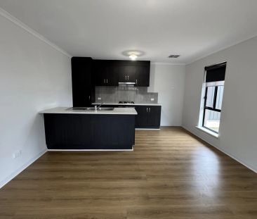 Convenient Family Living in a Great Location - Photo 4