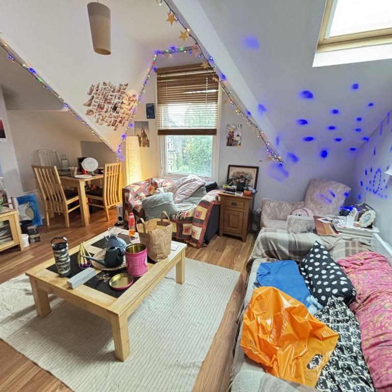 2 bedroom house to rent - Photo 1