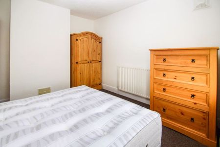 Osborne Road, Winton - Photo 3