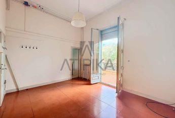 Casa señorial junto a la Clínica Teknon, Barcelona