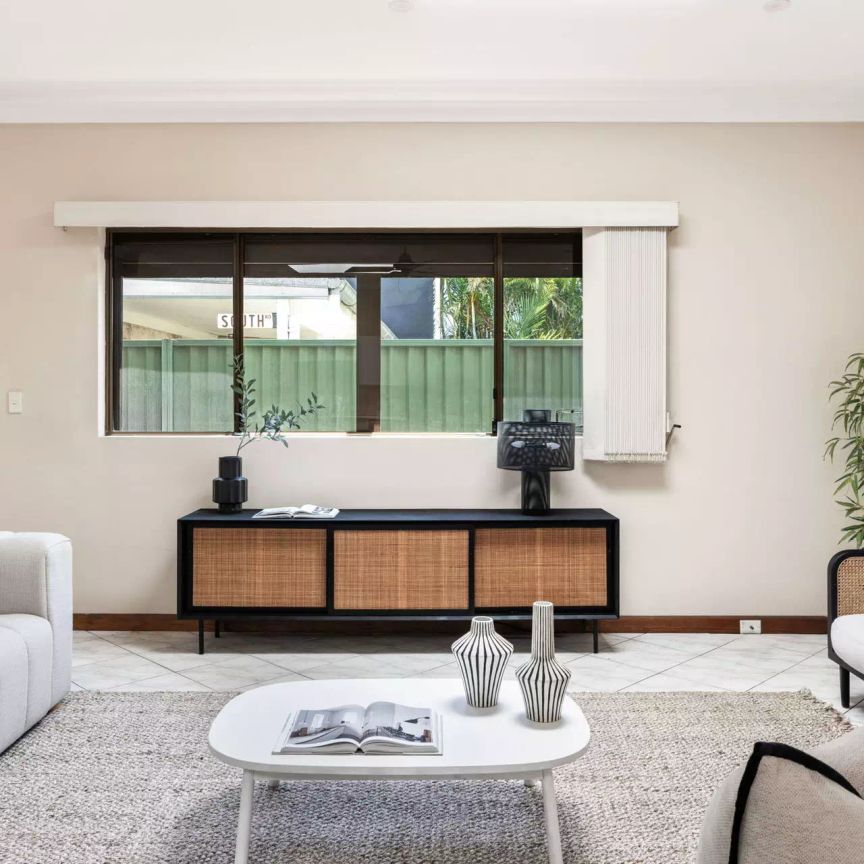 71 Park Road, Sydenham - Photo 1