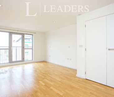 studio to rent Enterprise Place, 175 Church Street East, Woking, GU21 - Photo 1