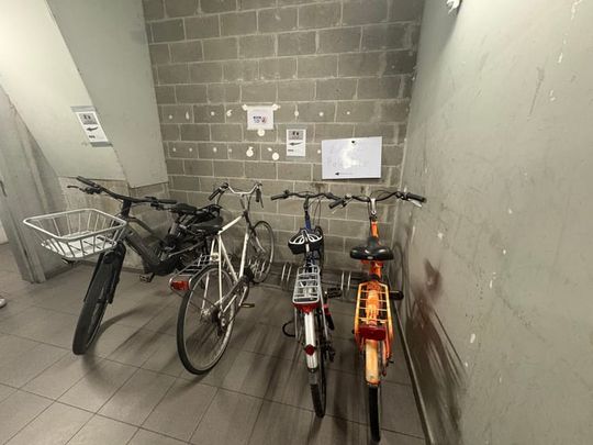 Appartement te huur - Photo 1