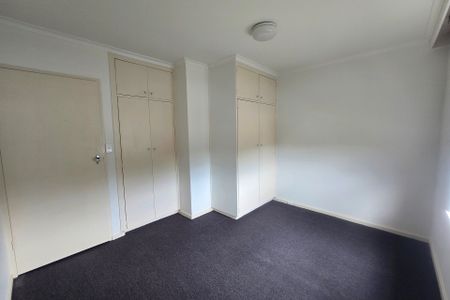 One-Bedroom Apartment with Balcony - Photo 2