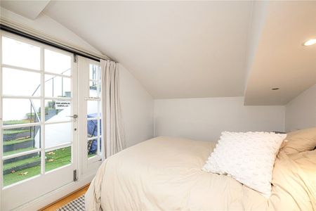 St Stephens Gardens, W2 - Photo 5