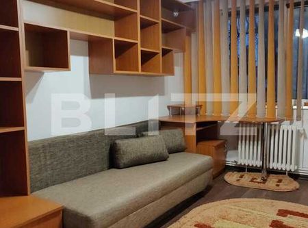 Apartament cu 4 camere, modern, terasa, zona strazii Parang - Fotografie 2