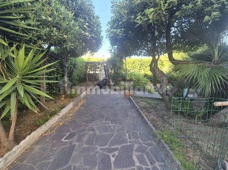 Quadrilocale via Flaminia Odescalchi 67, Centro, Santa Marinella - Photo 4