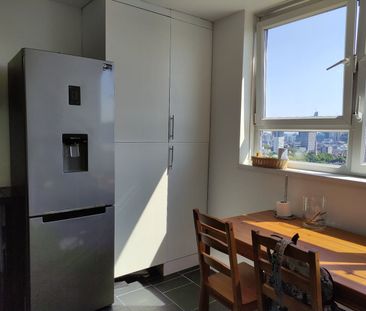 Room in a Shared Flat, Hall St, EC1V - Photo 6