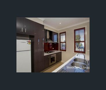 100/108 West Fyans Street, Newtown, Vic 3220 - Photo 2