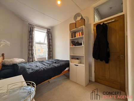 3 bedroom terraced house to rent - Photo 4