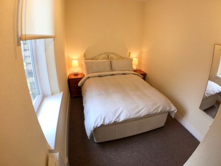 1 Bed Flat, Union Grove, AB10 - Photo 3