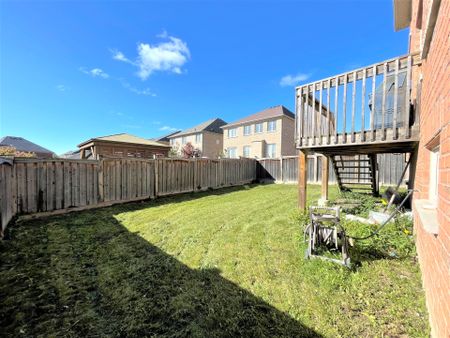 For Lease - 205 Vanda Drive, Vaughan, Ontario - Photo 4