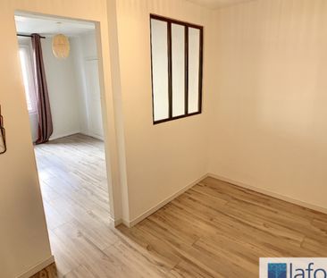 Nice Le Port - Place du Pin - Photo 3