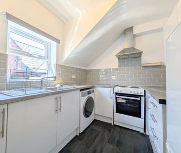 To Let – King Street, Southport Town Centre, PR8 – Two Bed Apt - Photo 1