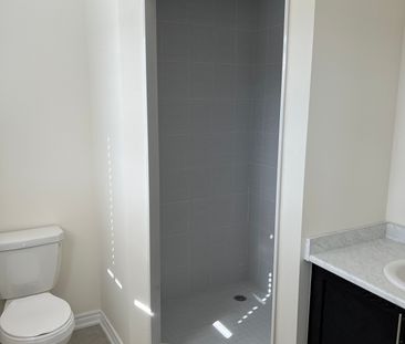 For Lease - 39 Mia Drive, Hamilton, Ontario - Photo 6