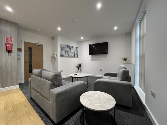 Studio to rent - Photo 1