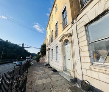 Studio to rent - Photo 6