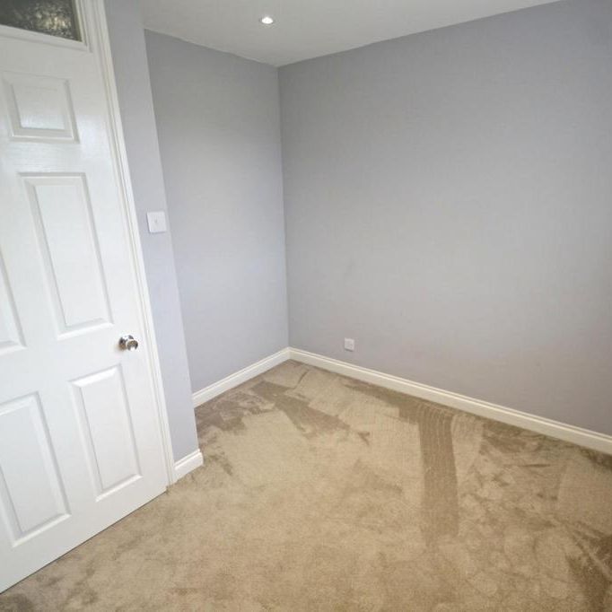 4 bedroom detached house to rent - Photo 1