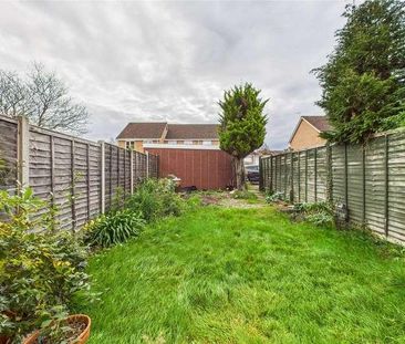 Winterbourne Walk, Frimley, Camberley, Surrey, GU16 - Photo 2