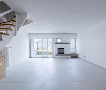 DUPLEX SUL LAGO DI 4 LOCALI A MAGADINO - Foto 2