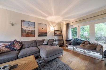 4 bedroom link detached house to rent - Photo 3