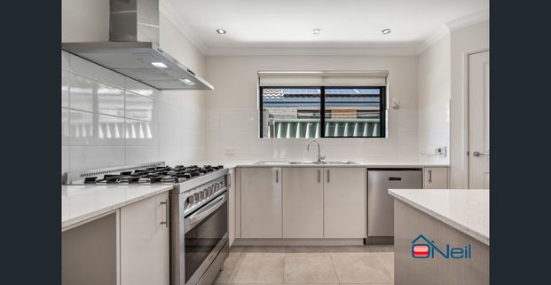 SEVILLE GROVE - 3x2 - HOME SWEET HOME, MODERN AND CONVENIENT - Photo 1