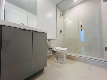For Lease - 50 Dunfield Avenue Unit# 3218, Toronto, Ontario - Photo 4
