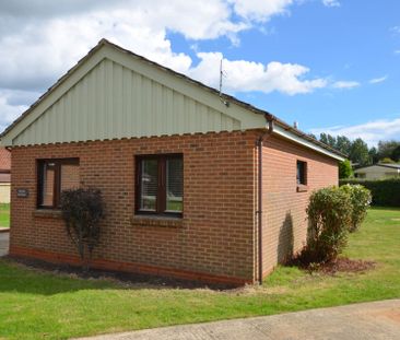 Bracklesham Lane, Bracklesham - Photo 2