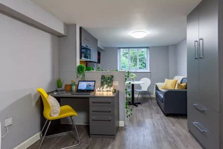 Prestige Studio - Photo 2