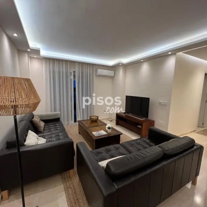 Apartamento en alquiler en Zona Avenida de Andalucía - Photo 1