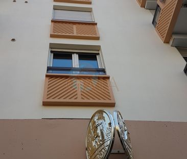 LE CANNET SQUARE CARNOT GRAND T1 A LOUER EN MEUBLE RESIDENCE - Photo 3