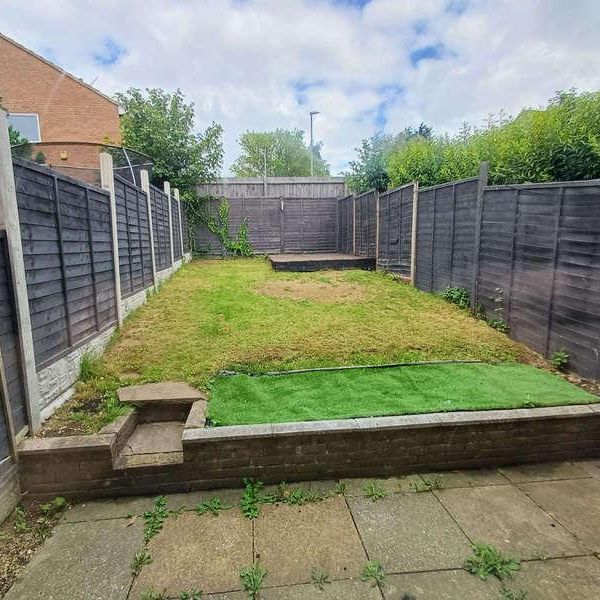 Brussels Way, Luton, LU3 - Photo 1