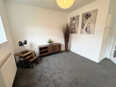 3 Bedroom Property To Rent - Photo 5