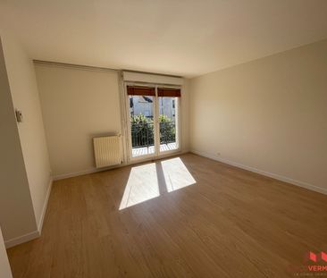 Location Appartement 2 pièces 42m² - Photo 3