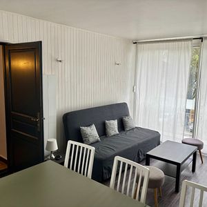 Location Appartement 1 pièce 111m² RENNES 35000 - Photo 2