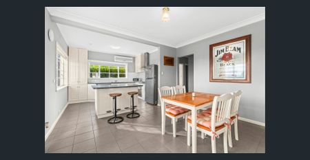 Close To Everything! - Photo 3