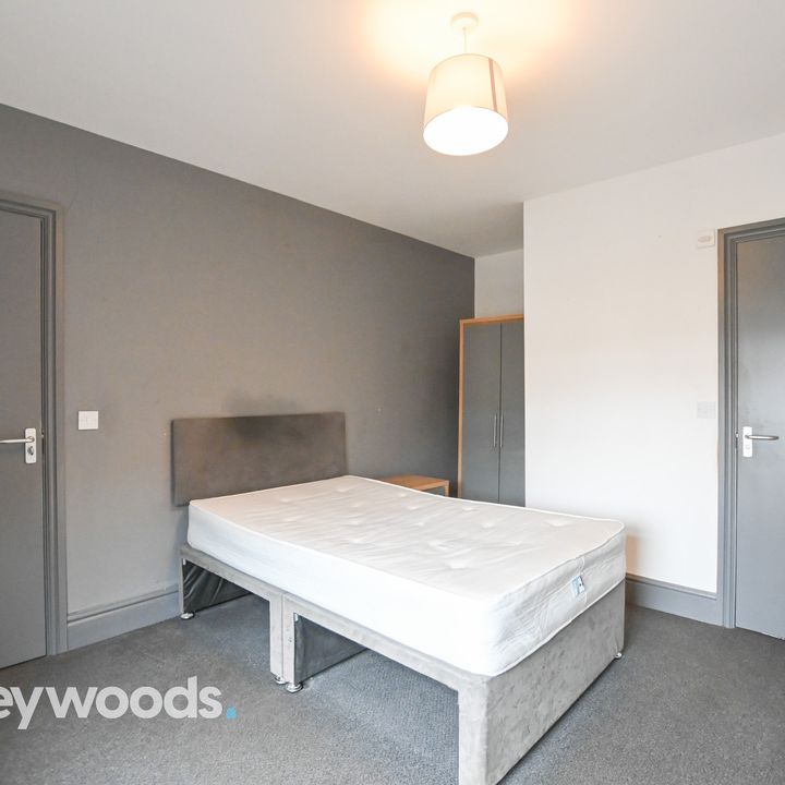 1 bed house of multiple occupation to rent in Waterloo Road, Hanley, Stoke-on-Trent - Photo 1