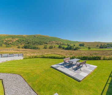 4 bedroom barn conversion to rent - Photo 1