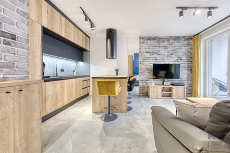 Łódź, Śródmieście, Drewnowska - Photo 4