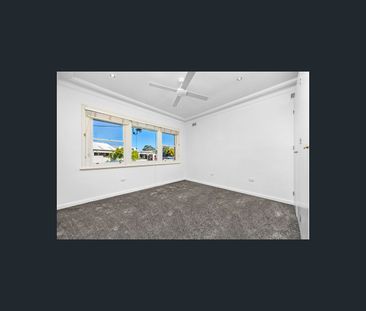 4 Fourth Avenue, Rutherford, NSW 2320 - Photo 3