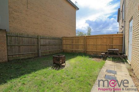 1 bedroom in a house share to rent - Photo 4