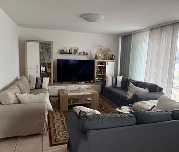 Large apartment close to all amenities - Foto 1